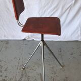 Chair roundabout vintage red skai