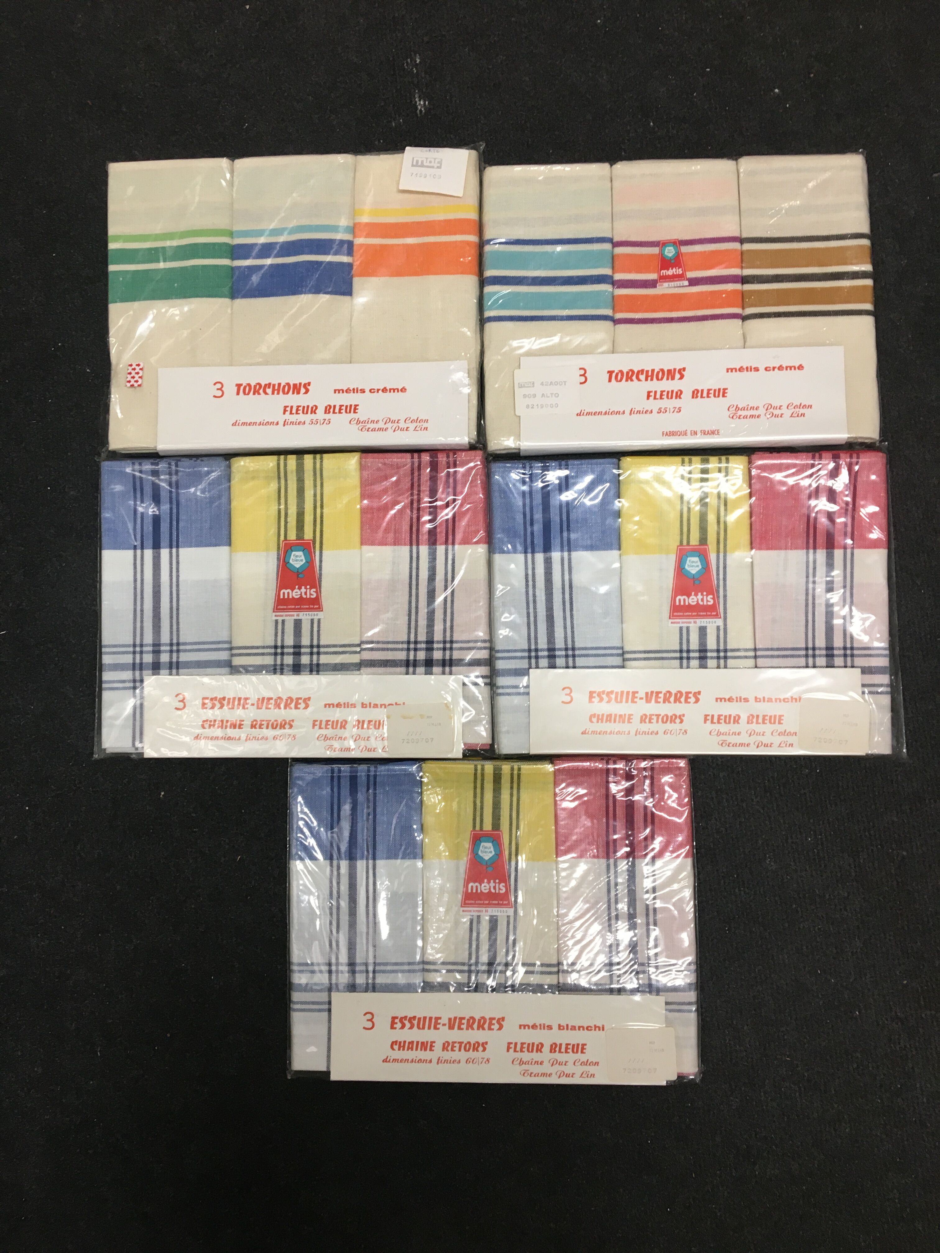 set of 15 old tea towels new in linen and cotton