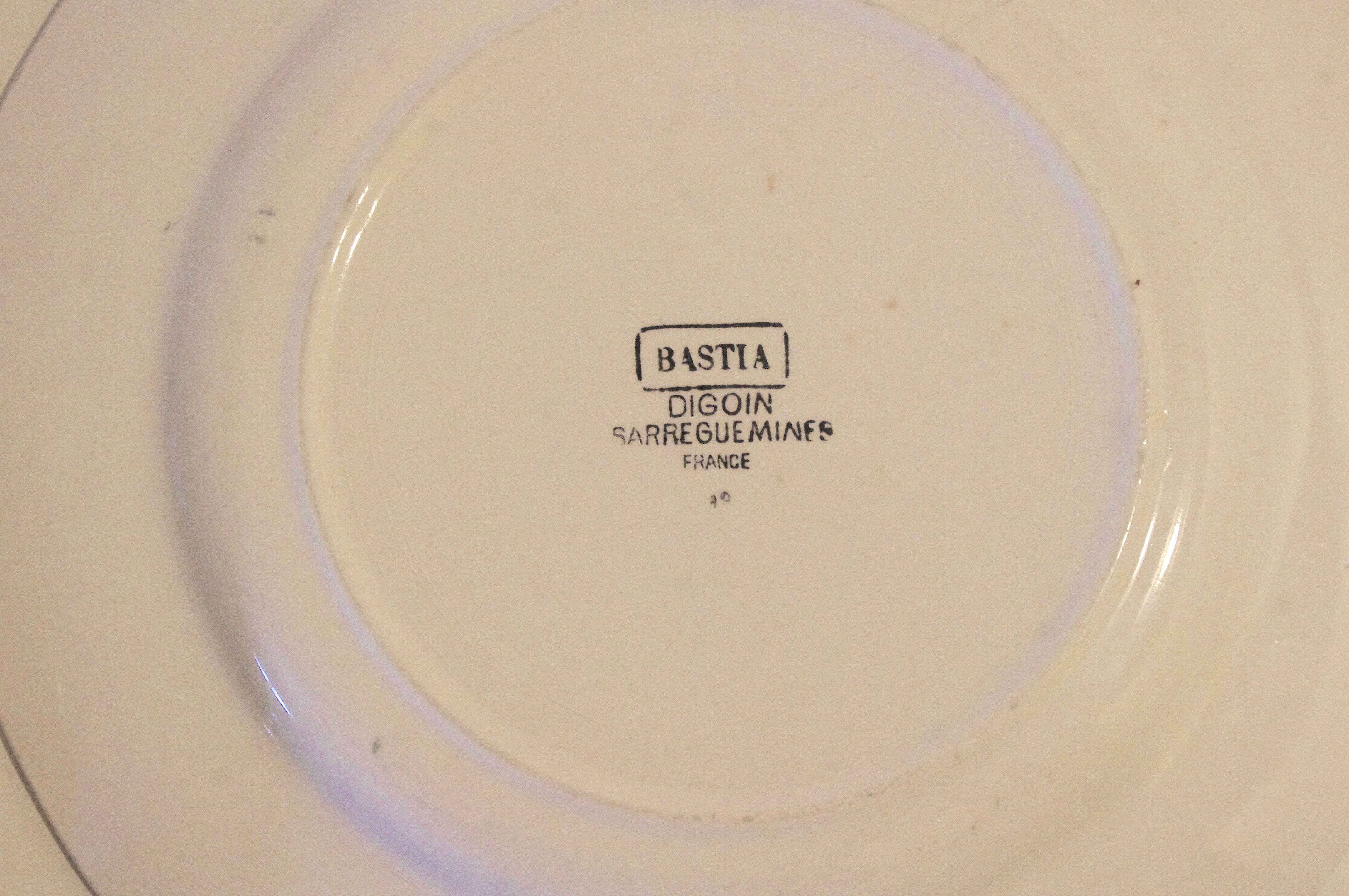 Assiettes plates Digoin Sarreguemines modèle Bastia