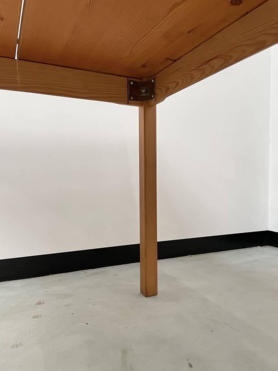 Table pin et chaises « hongisto » Ilmari Tapiovaara