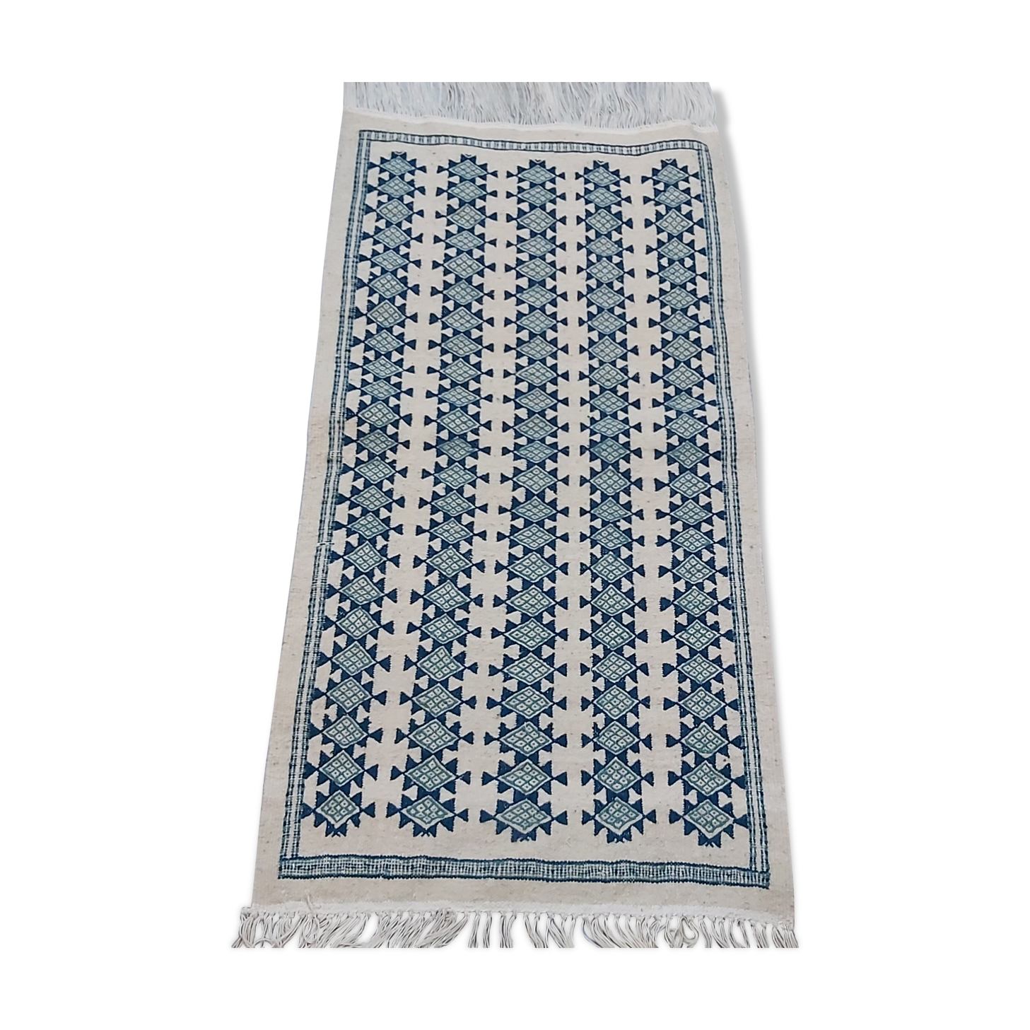 tapis bleu et blanc berbère traditionnel 142x73cm