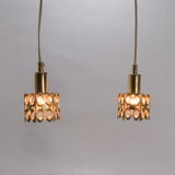 Deux suspensions en laiton doré et cristal, de Palwa, design 1960