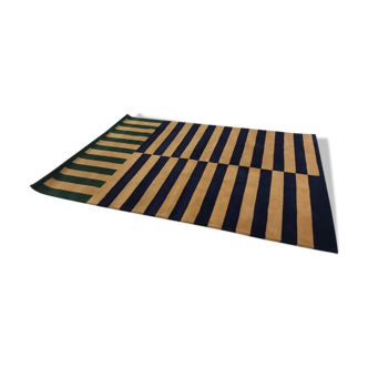 Hem carpet by Arthur arbesser