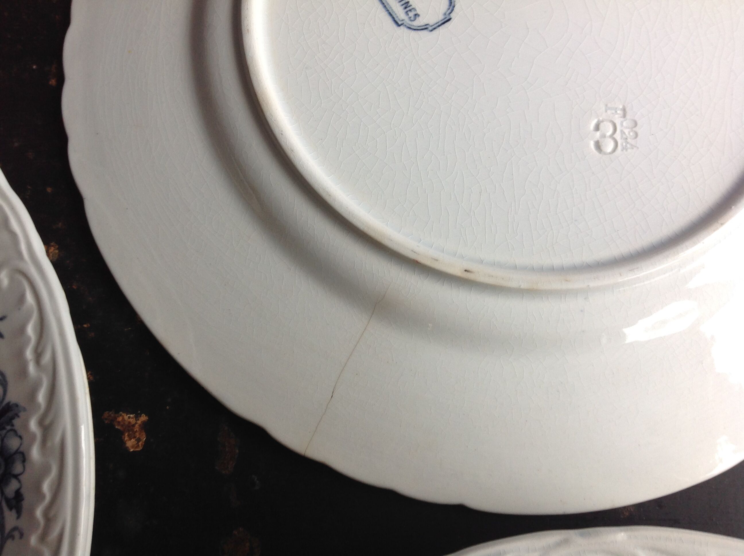 Set of 8 flat plates