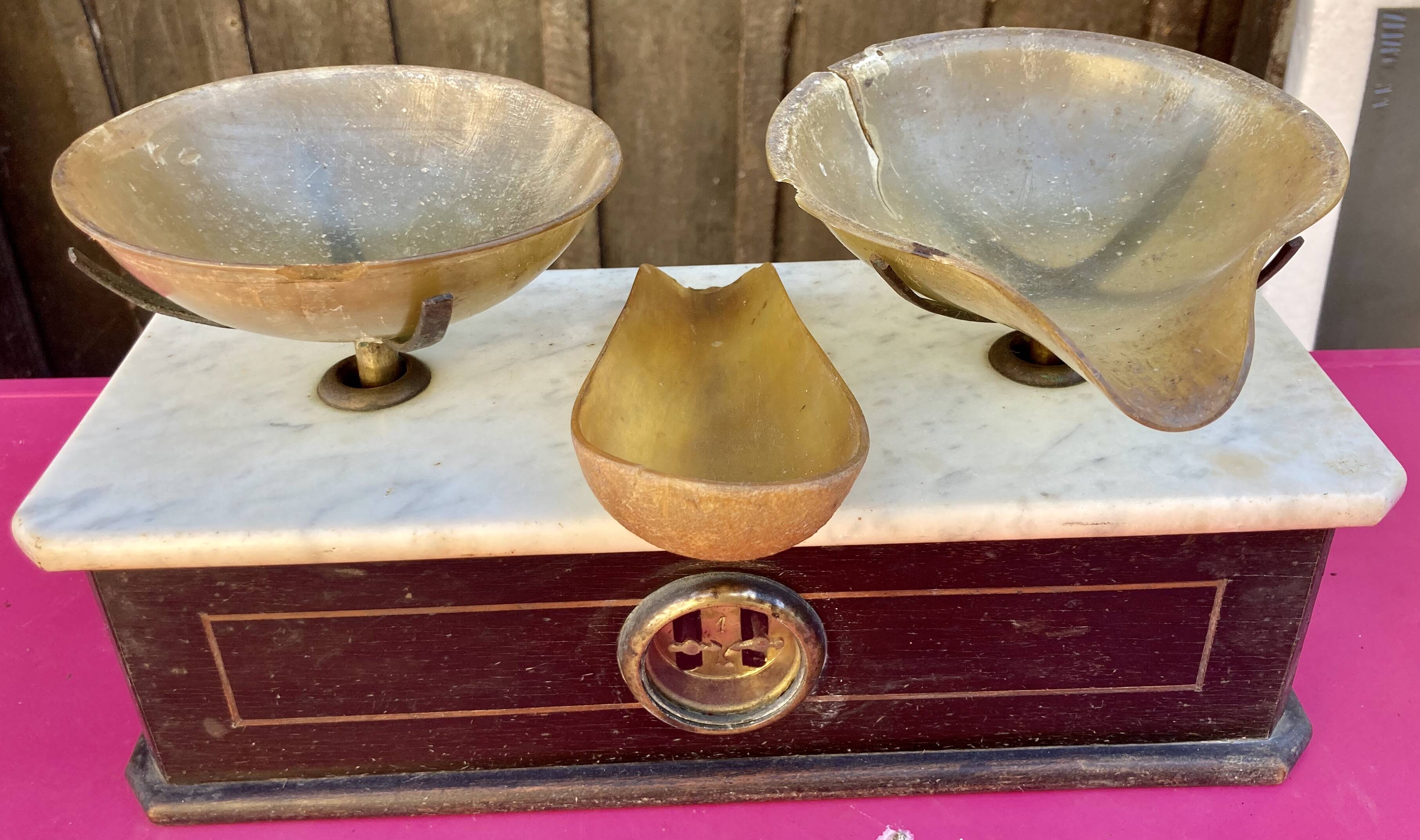 Old tobacco scale, or Apothecary horn trays