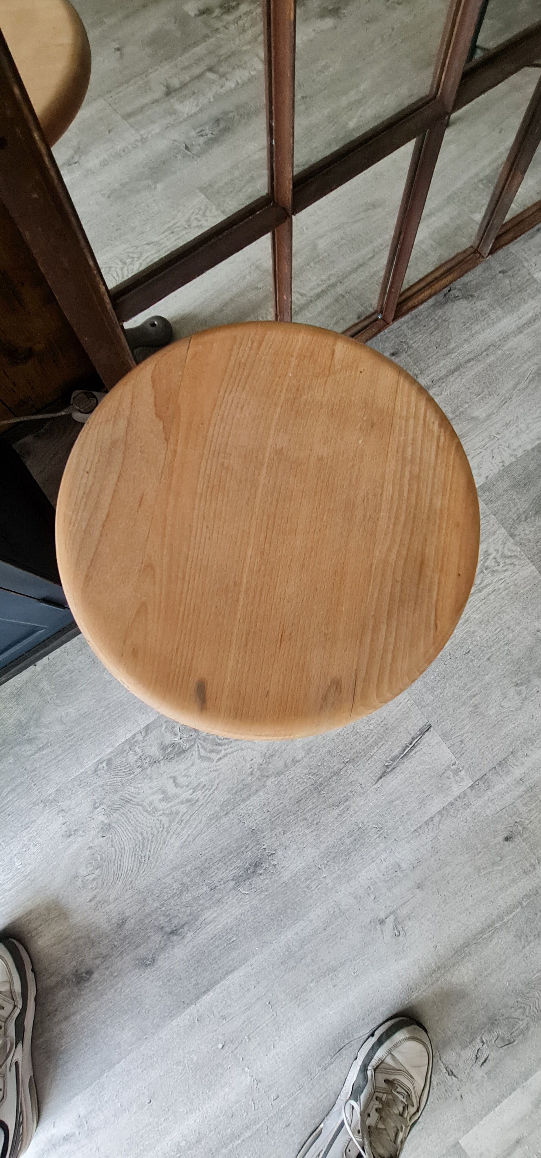 Old singer seamstress stool