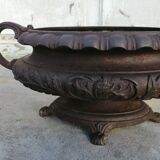 Jardinière ancienne en fonte