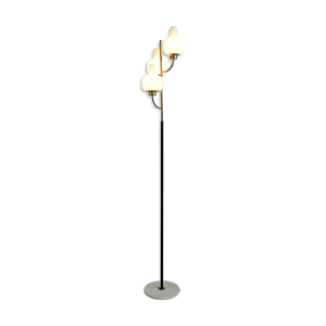 lampadaire à trois opalines,