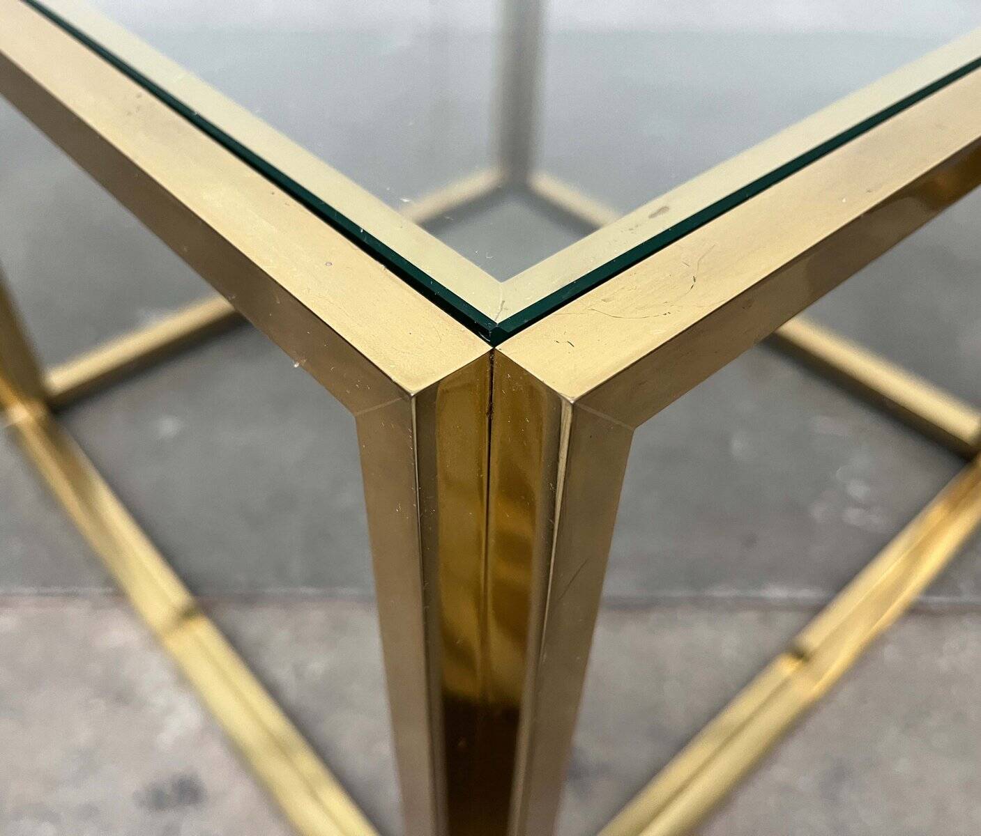 Cube side tables in brass and glass in the French Hollywood Regency style by Maison Charles, 1970s, set of 2.