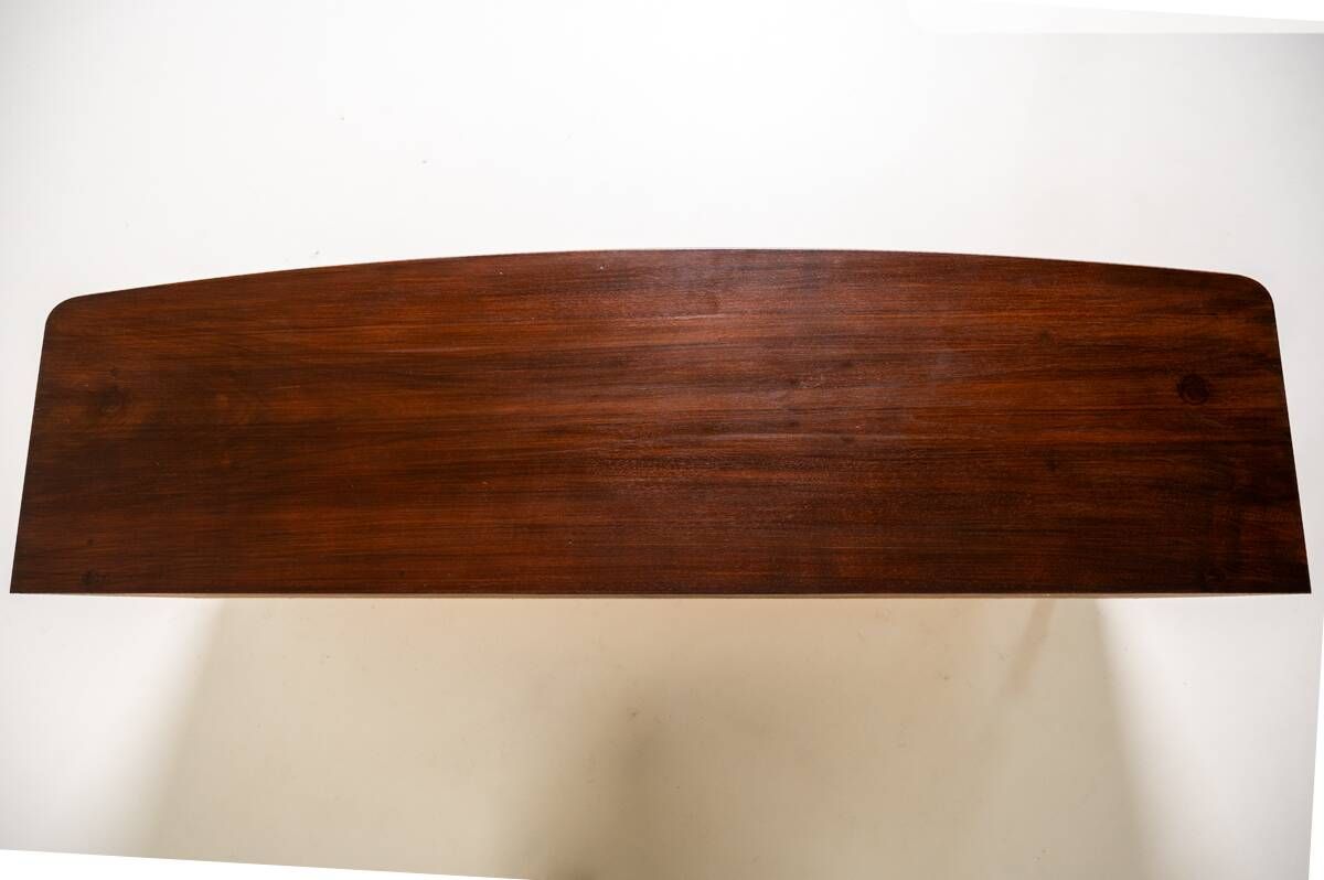 Buffet en noyer par Kurt Olsen pour Andersen & Bohm, Danemark, années 1950.