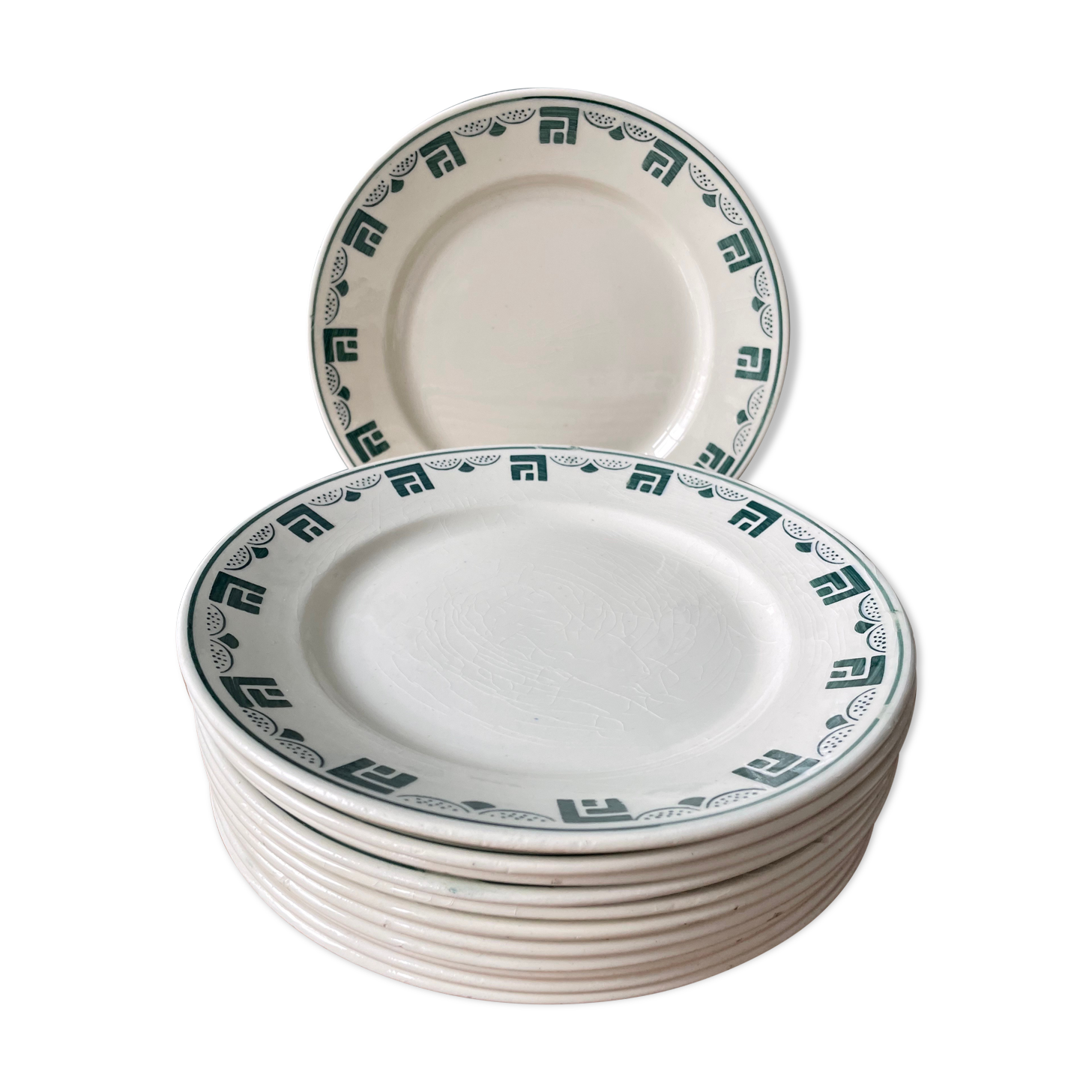 Set of 12 Art Deco plates signed Keller and Guérin Lunéville, model Lucas