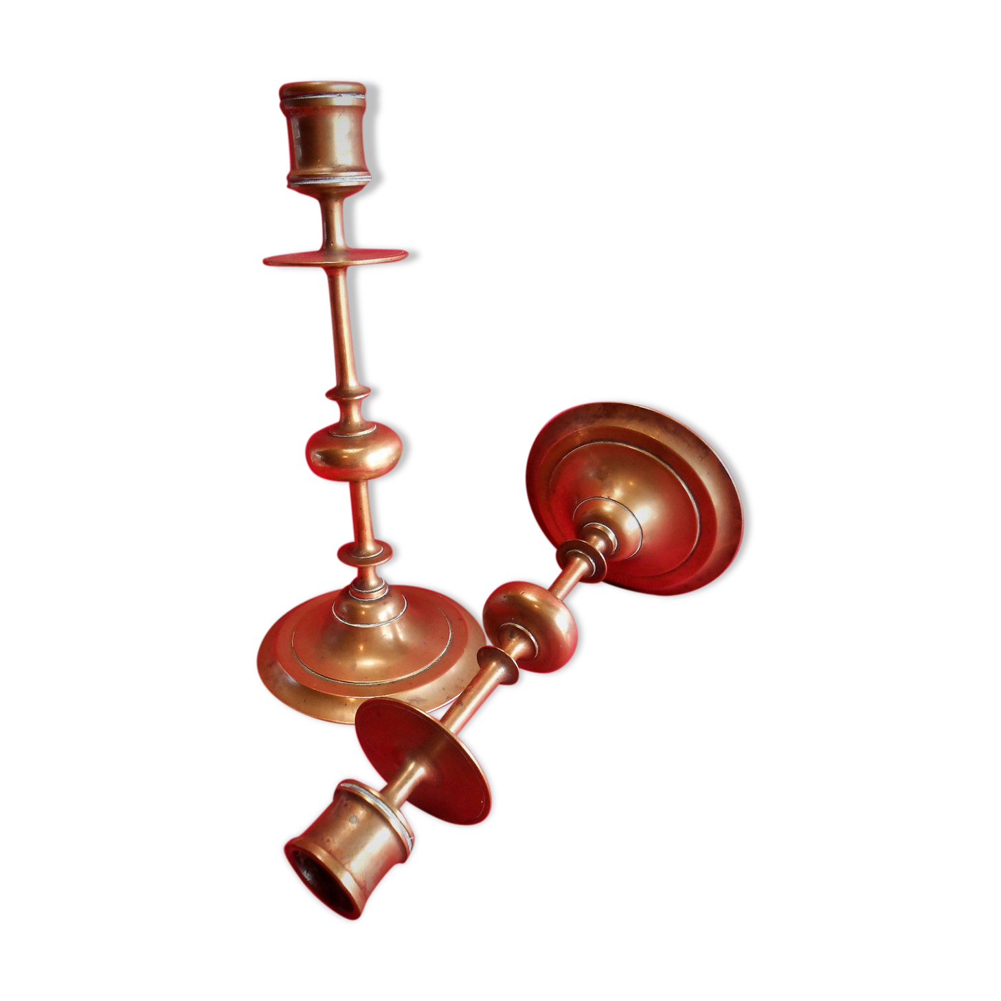 Pair of bougeoirs bronze