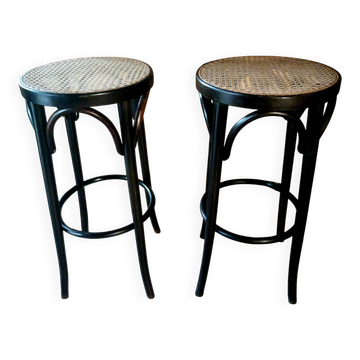 Lot de 2 tabourets hauts de bar osier et canne de rotin