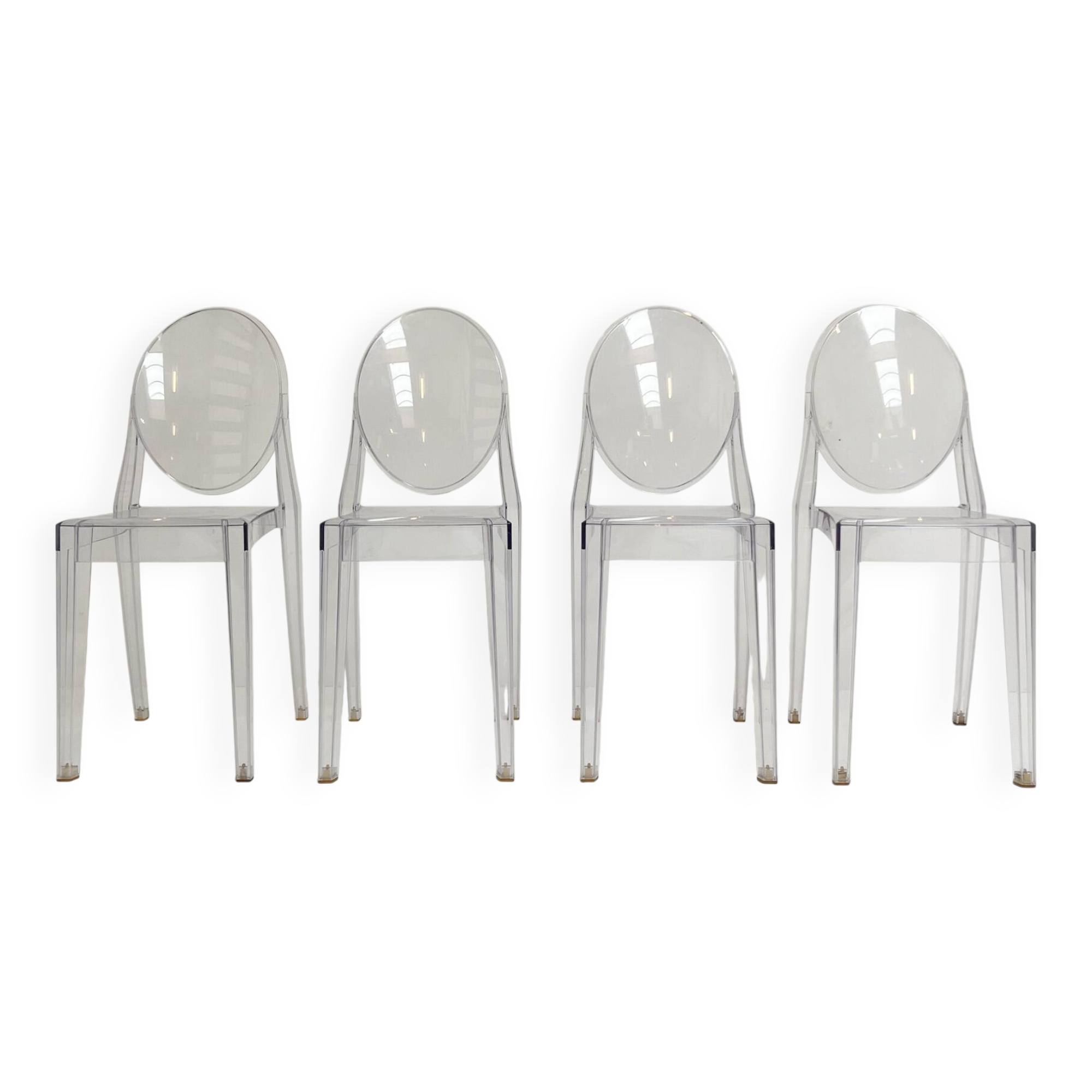 4 chaises Victoria Ghost de Philippe Starck pour Kartell, après 2000