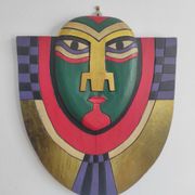 Masque mural artisanal décoratif en bois peint