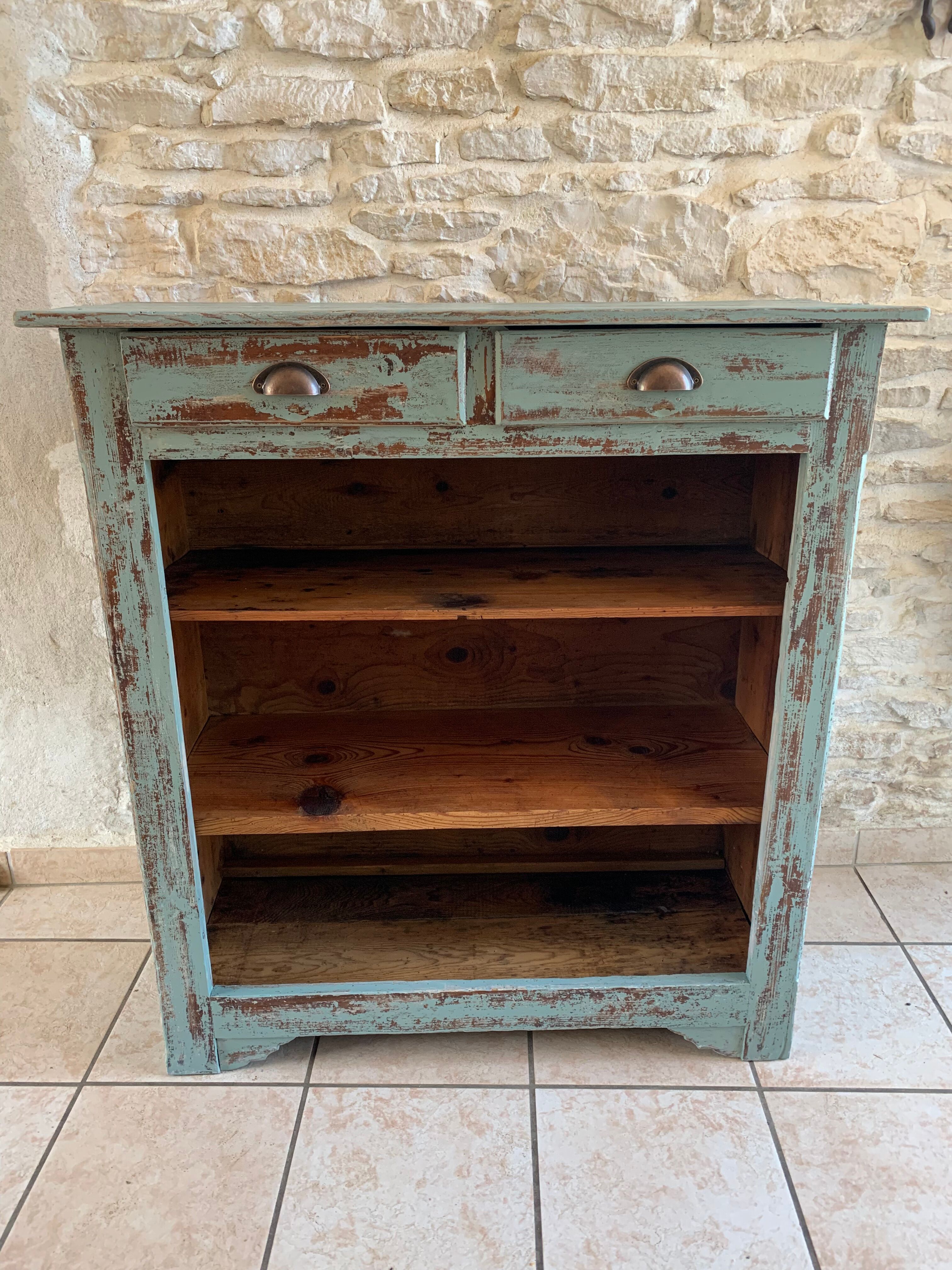 Buffet parisien vintage