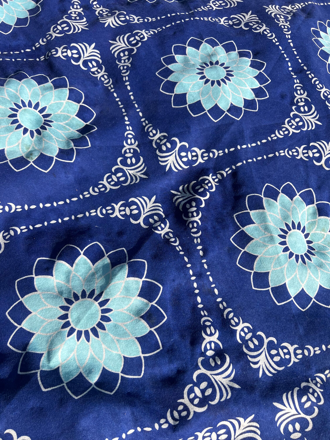 Vintage round tablecloth