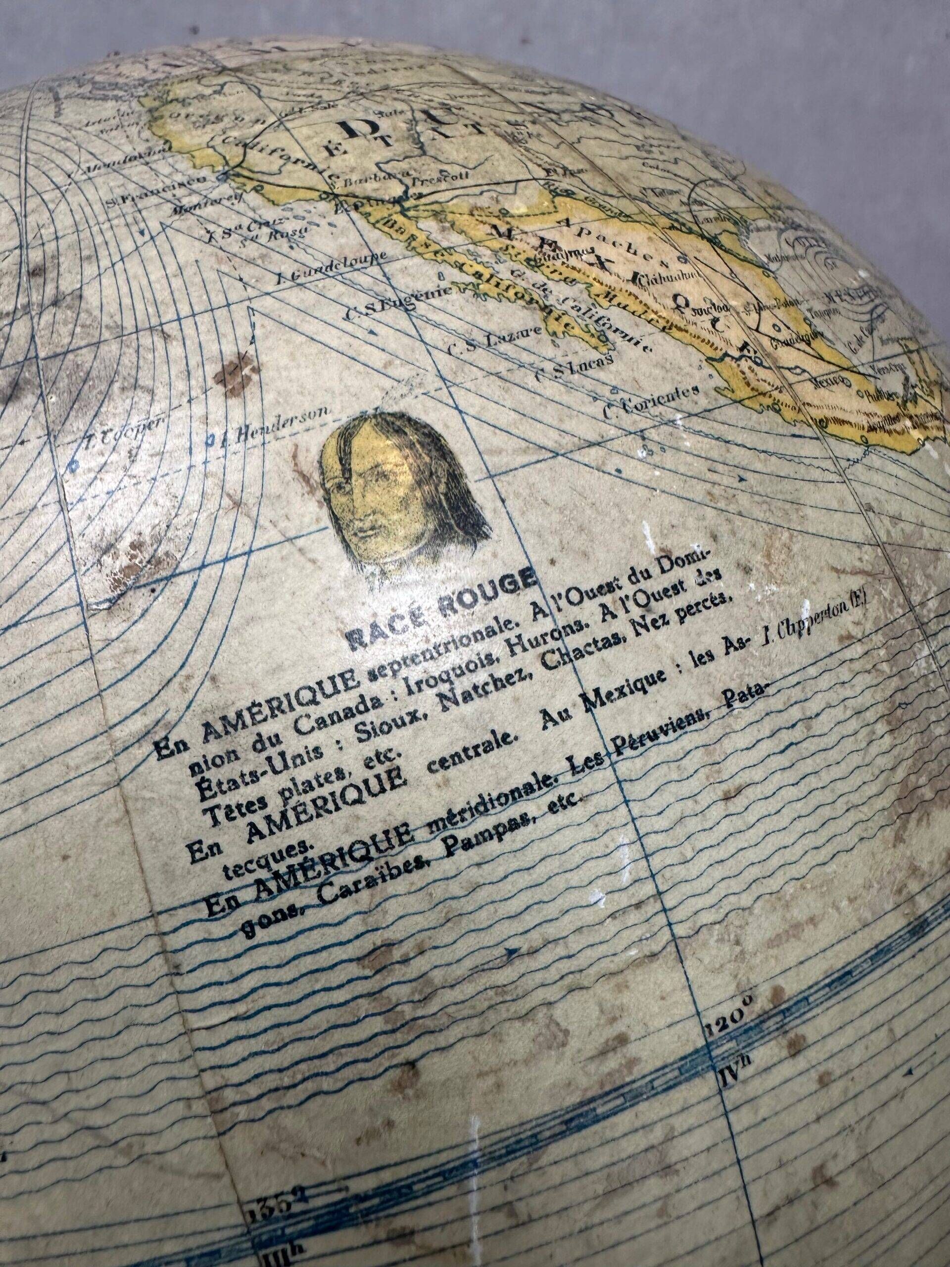 Globe ancien – Windels (plâtre)