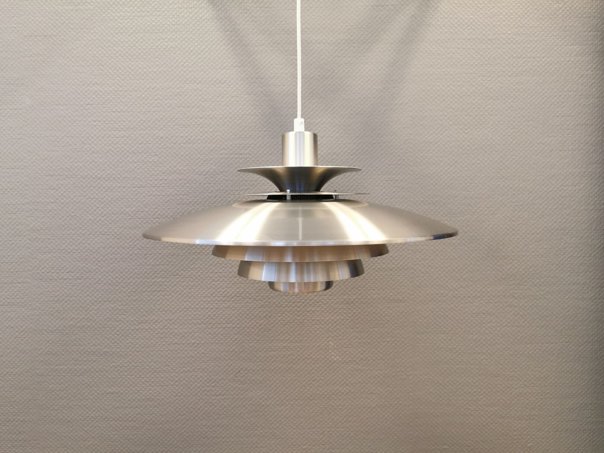 Verona hanging lamp, made by Danish Jeka, in the 1980