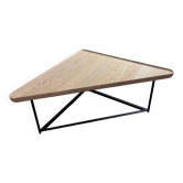 Coffee table model "torei" designer Luca Nichetto publisher Cassina