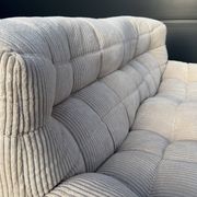 Ligne Roset Kashima 2 places Beige Velours côtelé