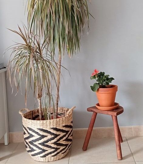 Vintage tripod stool 60s/70s