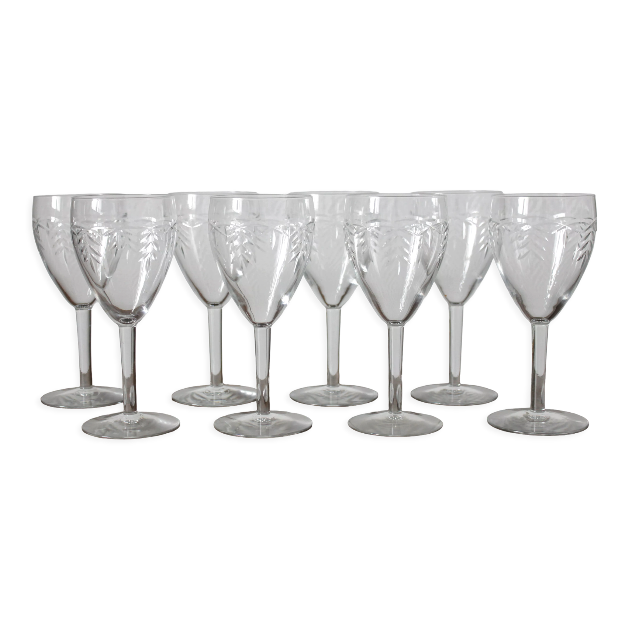 8 vintage-style engraved crystal red wine glasses