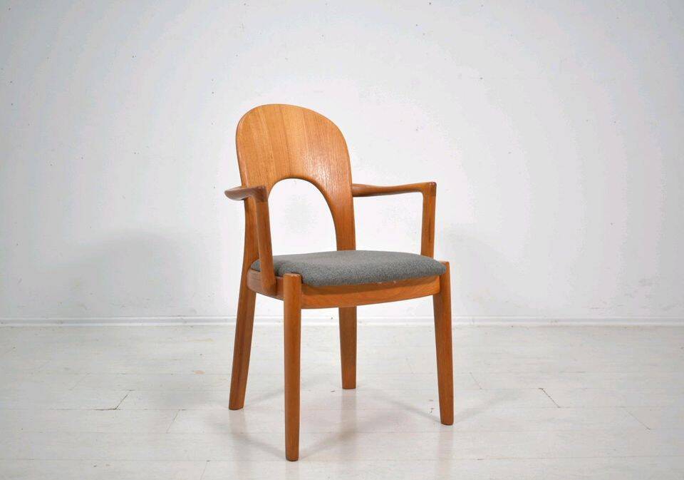 Ensemble 6 chaises danoises de Niels Koefoed