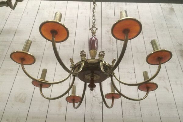 Lustre en laiton et plexiglass rouge
