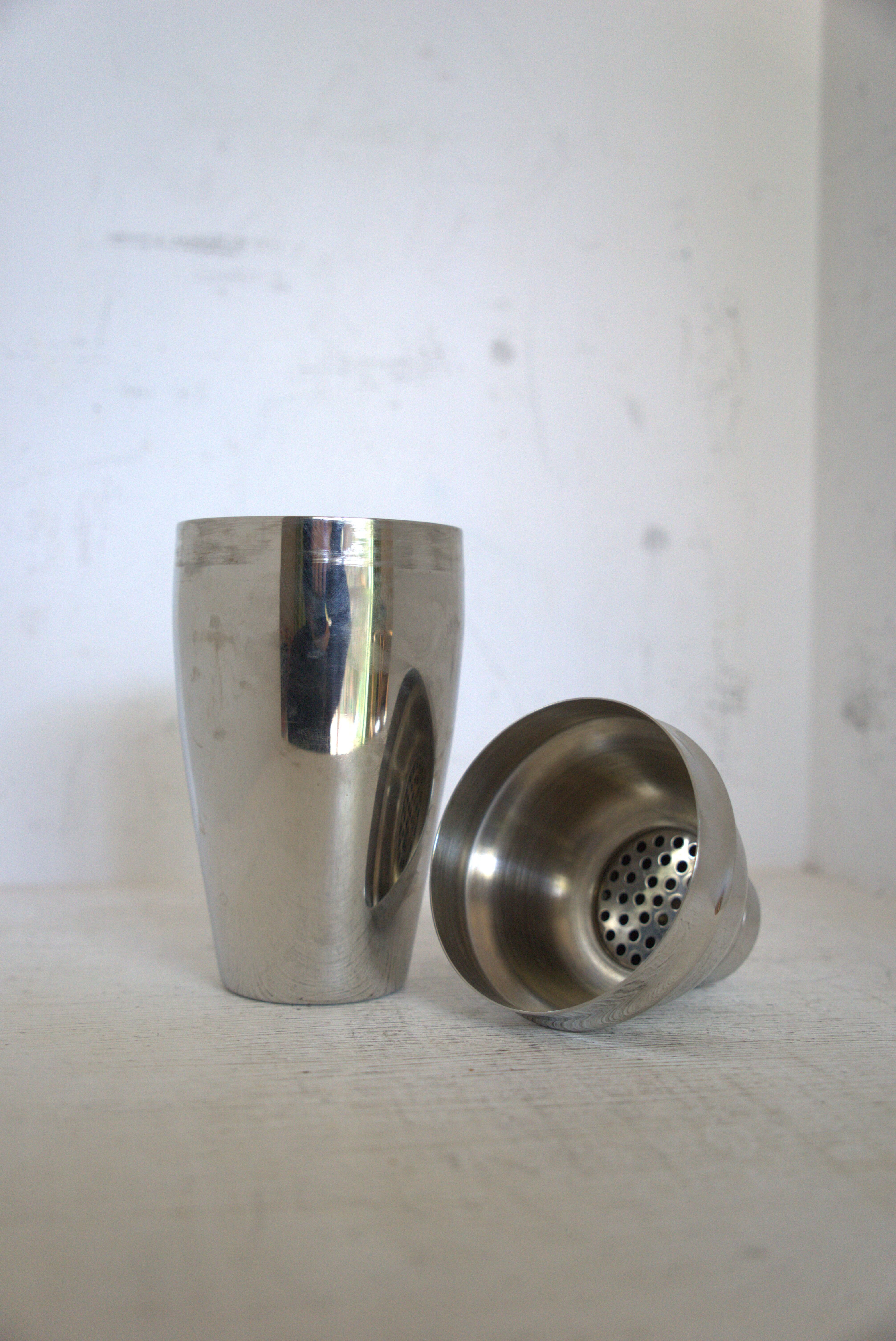 Stainless steel shaker