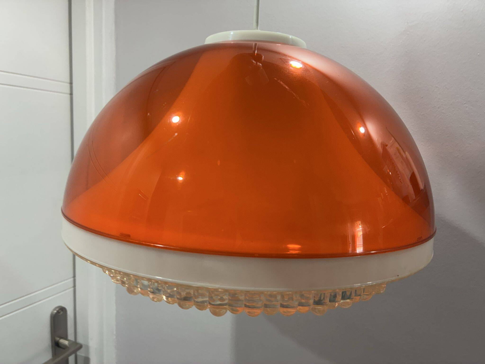 Lampe suspendue en acrylique orange Dijkstra, années 1970