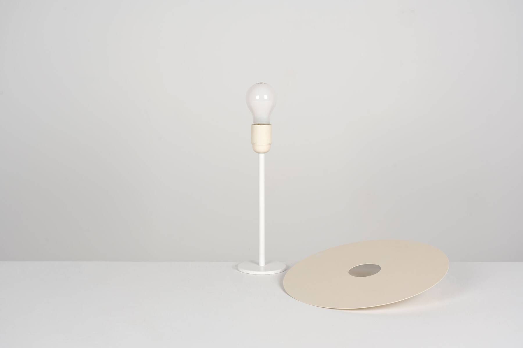 Lampe Hat de Frans van Nieuwenborg 1985 pour Designum