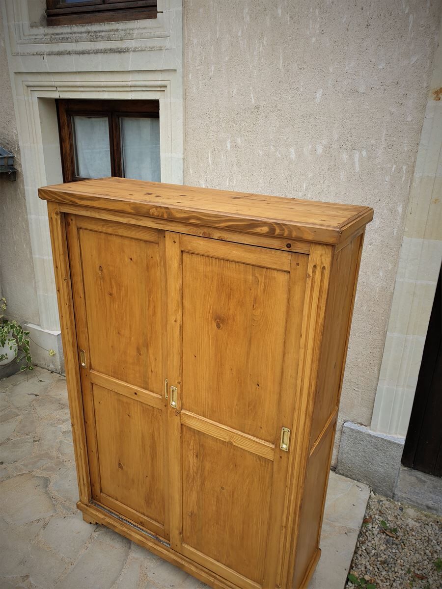 Old wardrobe sliding doors