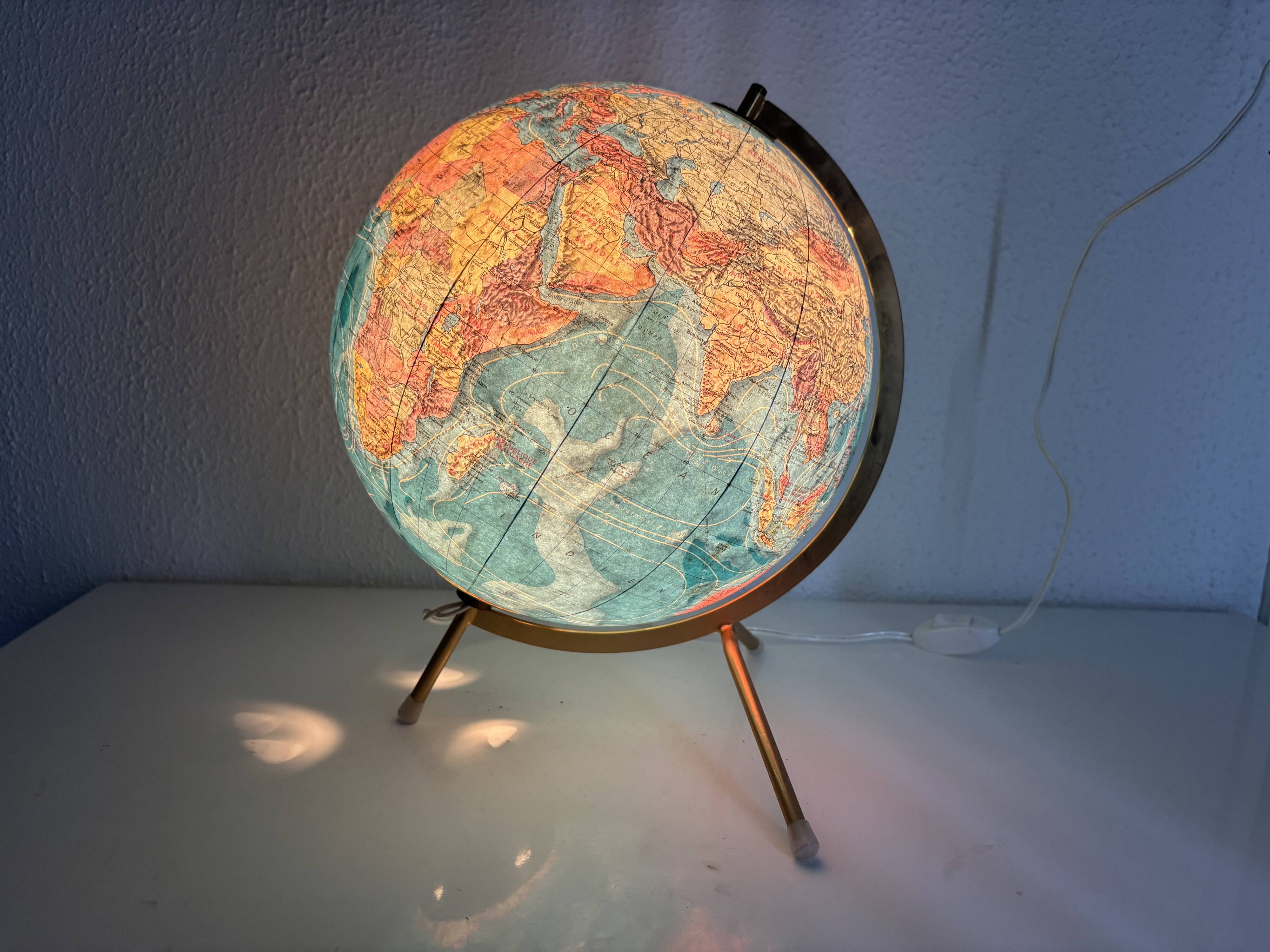 Globe vintage 1975 terrestre verre tripode doré Taride - 32 cm