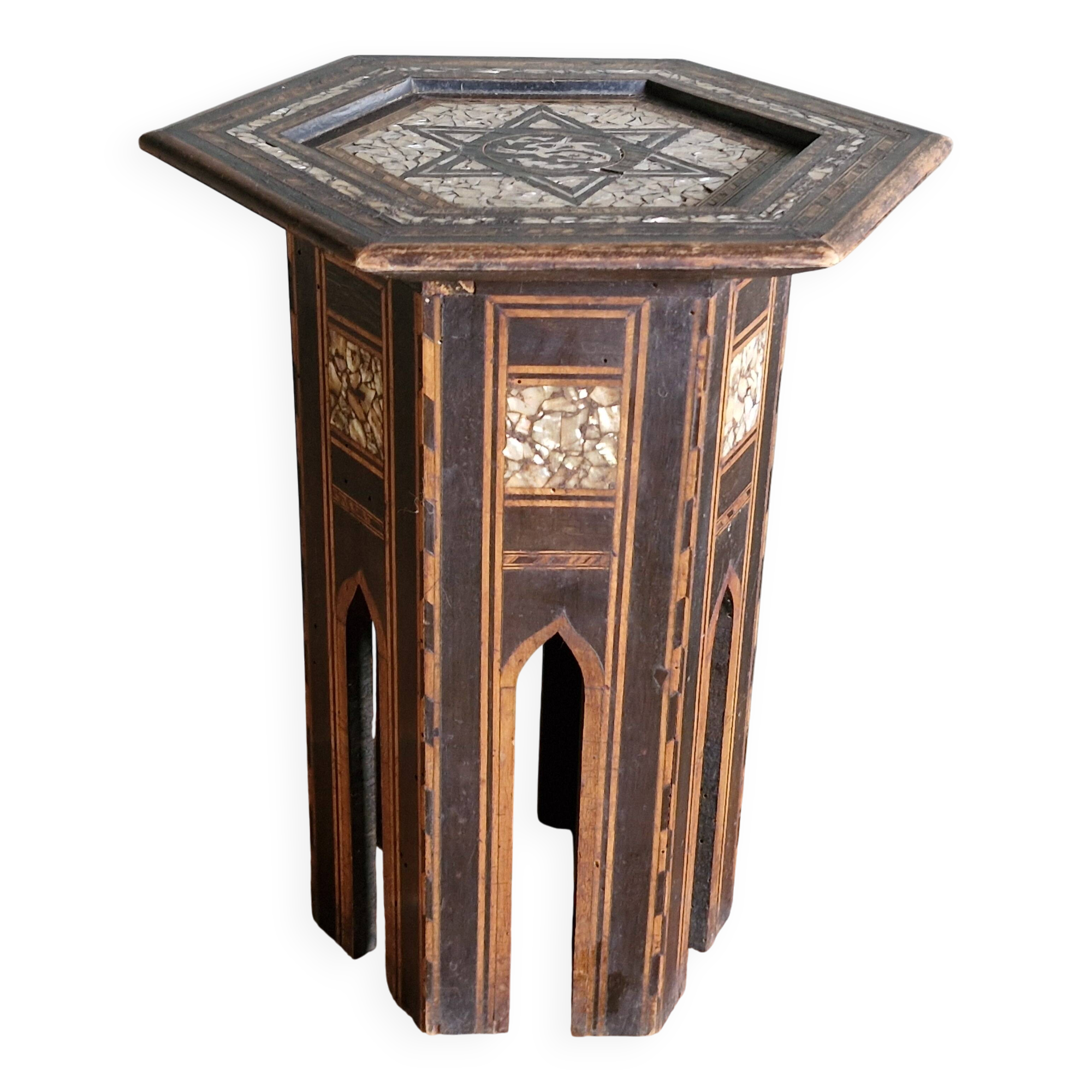 Antique octagonal table with mother-of-pearl inlays - Syria or Egypt