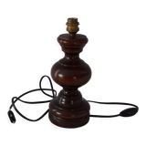 Pied de lampe en bois tourné