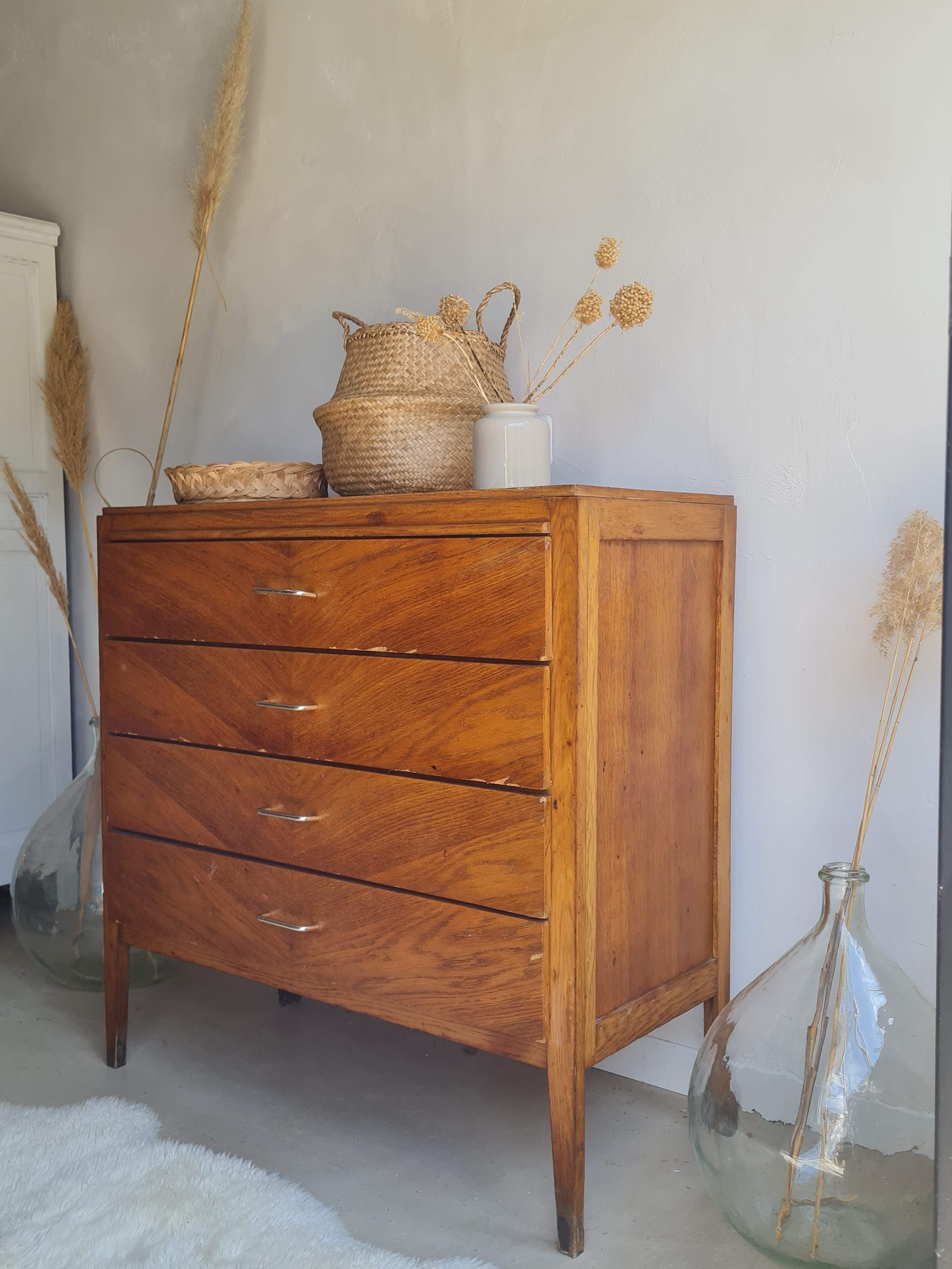 60s dresser - 4 drawers