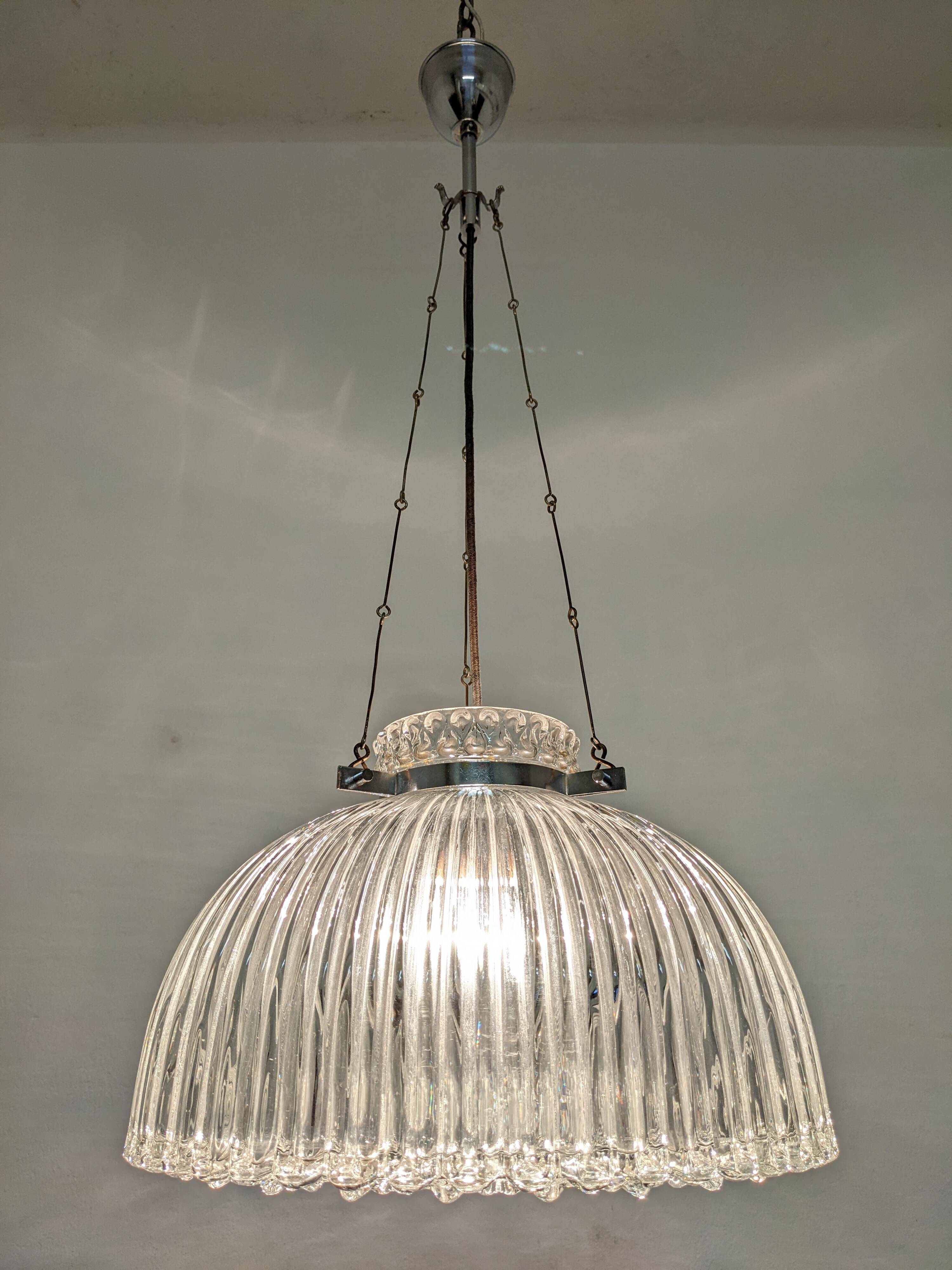 XL dome pendant light in blown glass, Italy circa 1960
