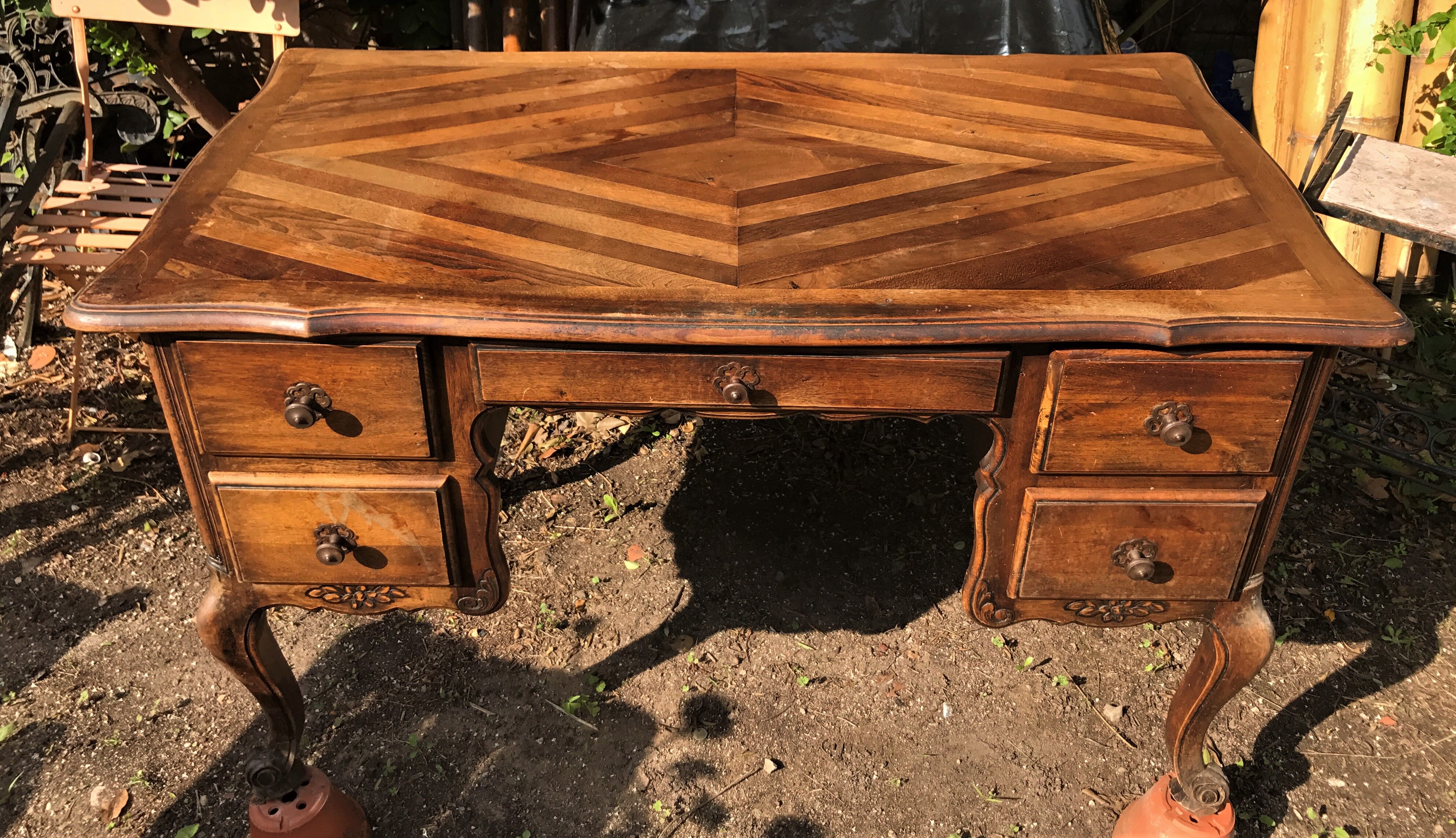 Bureau style Louis XV provençal