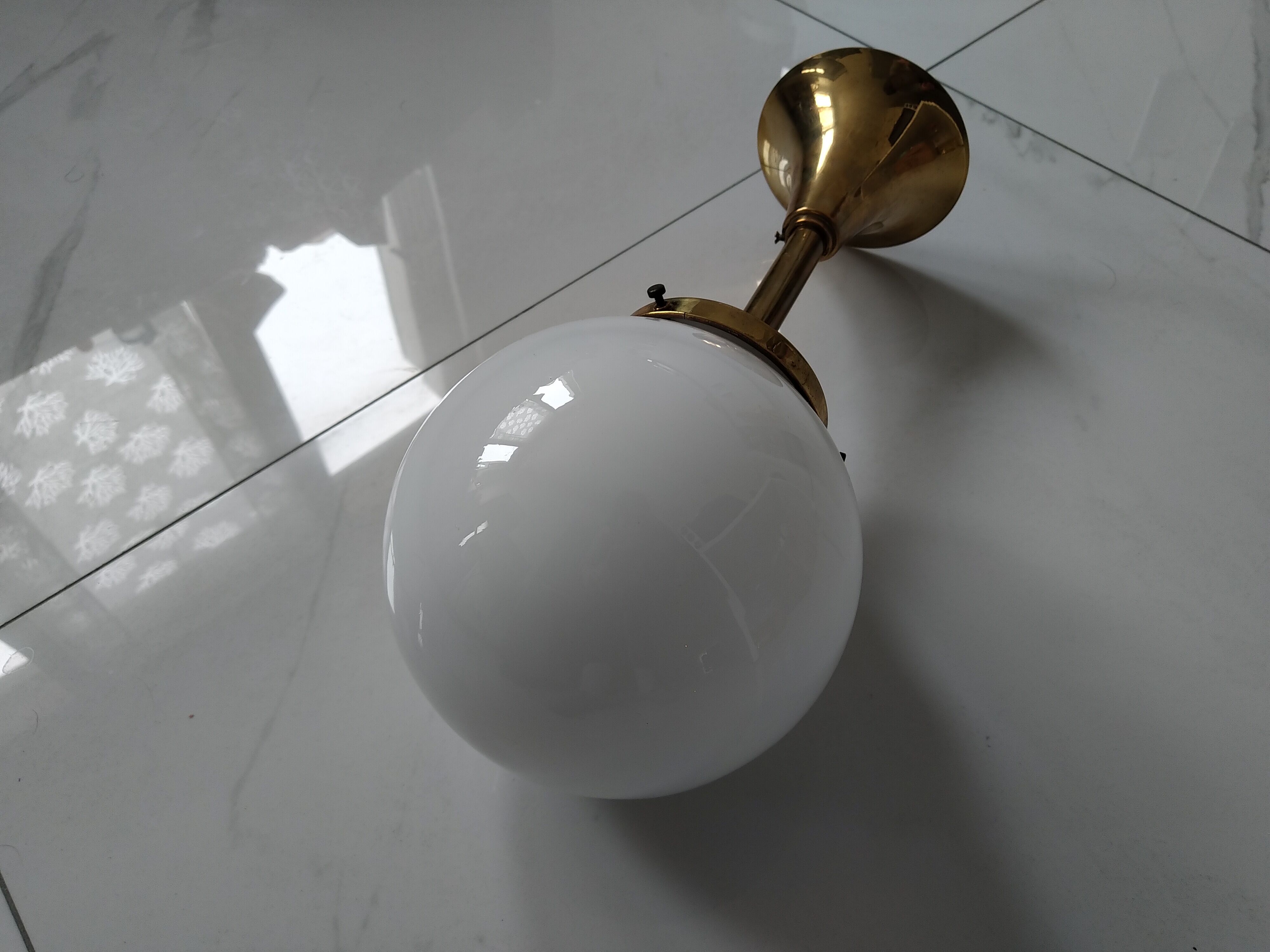 Plafonnier opaline