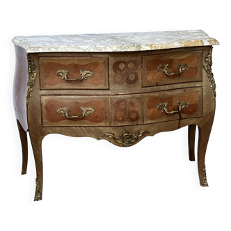 Commode