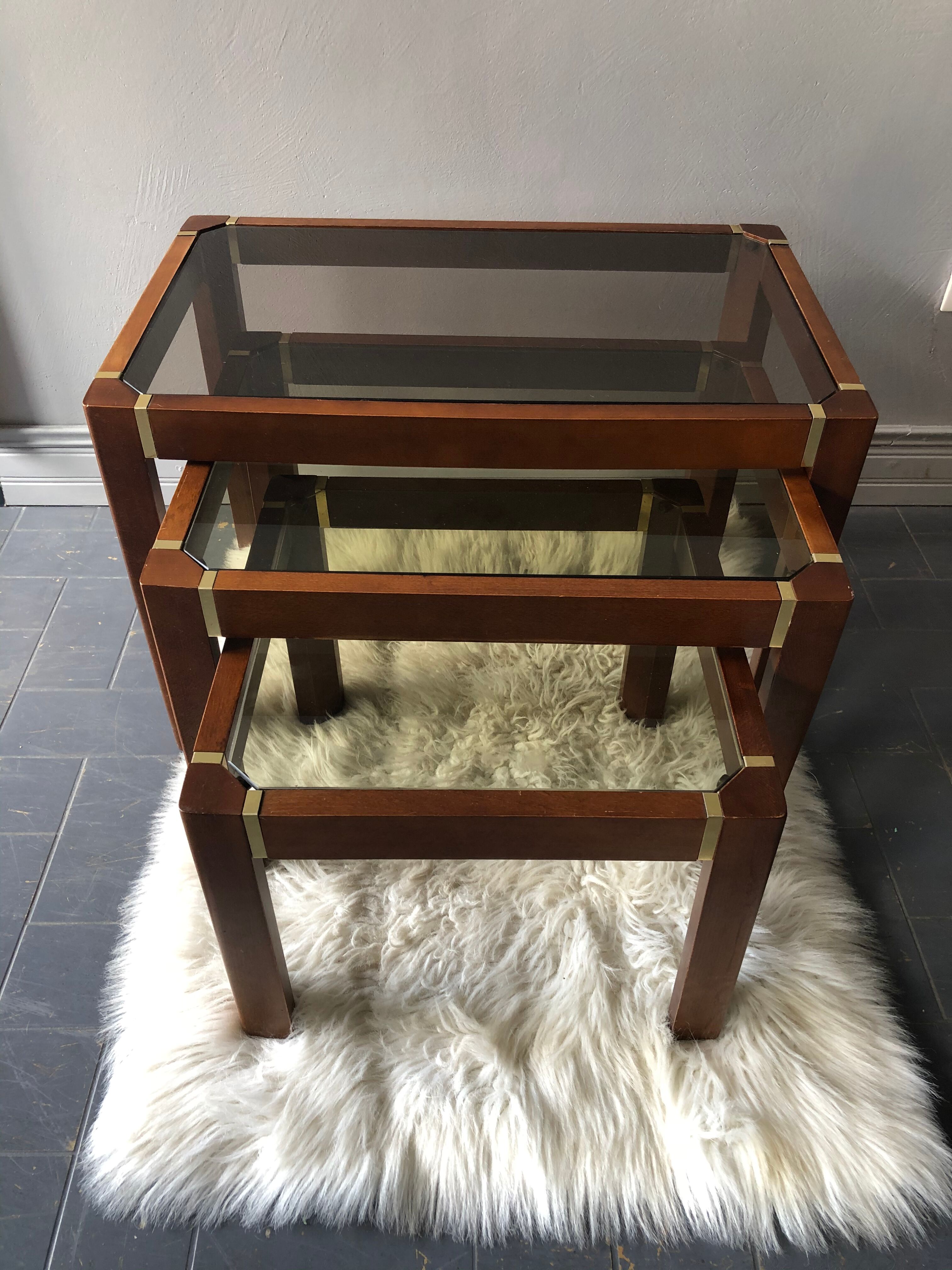 Vintage pull-out tables