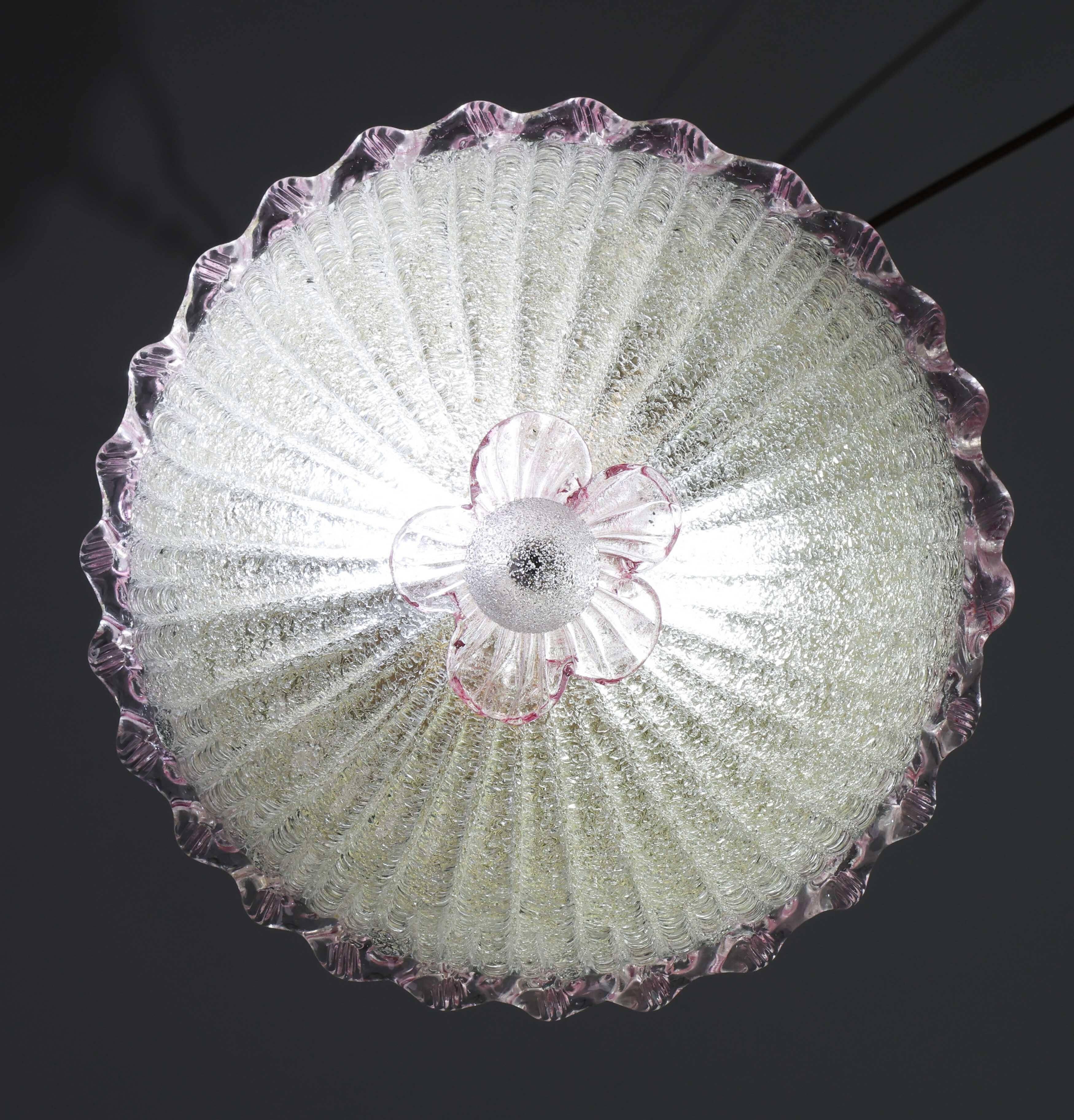 Plafonnier italien en verre de Murano rose