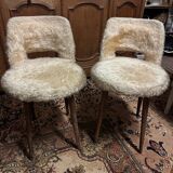 Paire de chaises moumoute