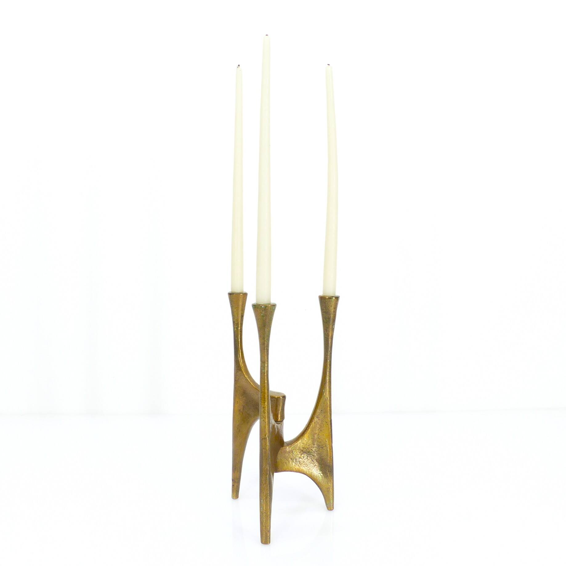 Brutalist tripod chandelier in bronze, Michael Harjes, Germany, 1960.
