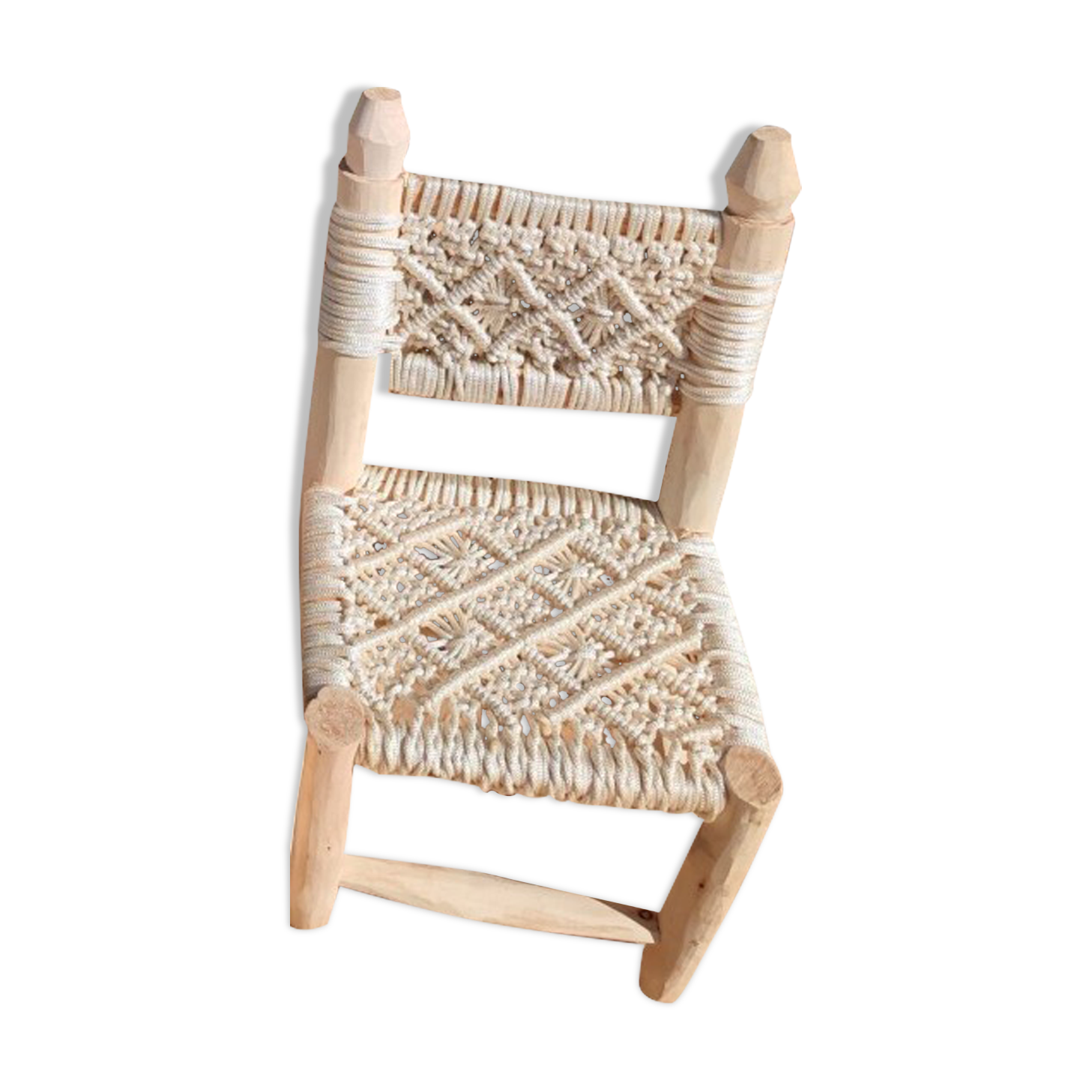 Macramé children's chair