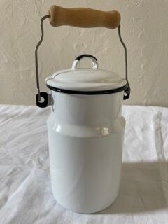 Enamelled milk jar