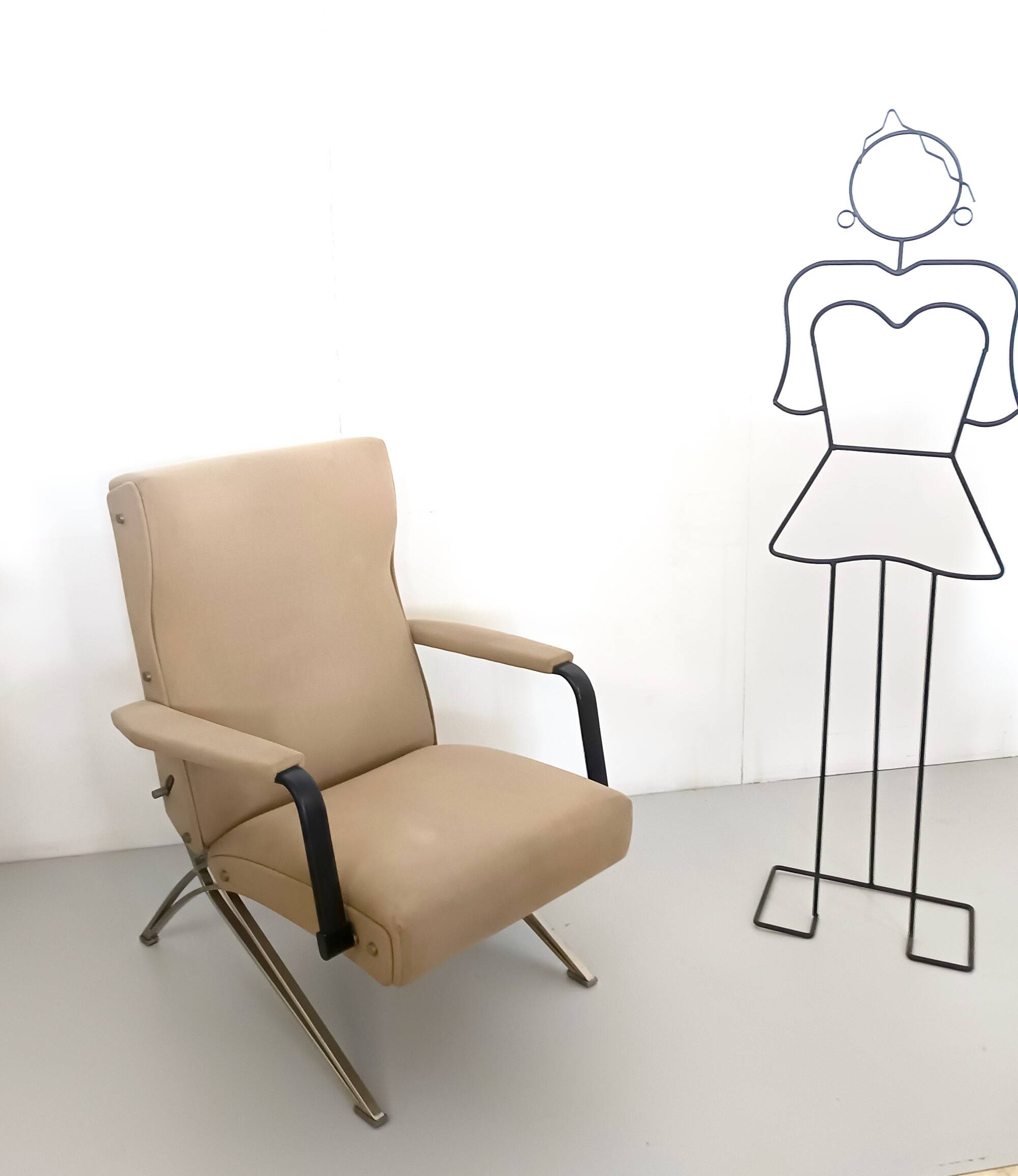 Reclining Beige Armchair by Giulio Moscatelli for Formanova, Italy