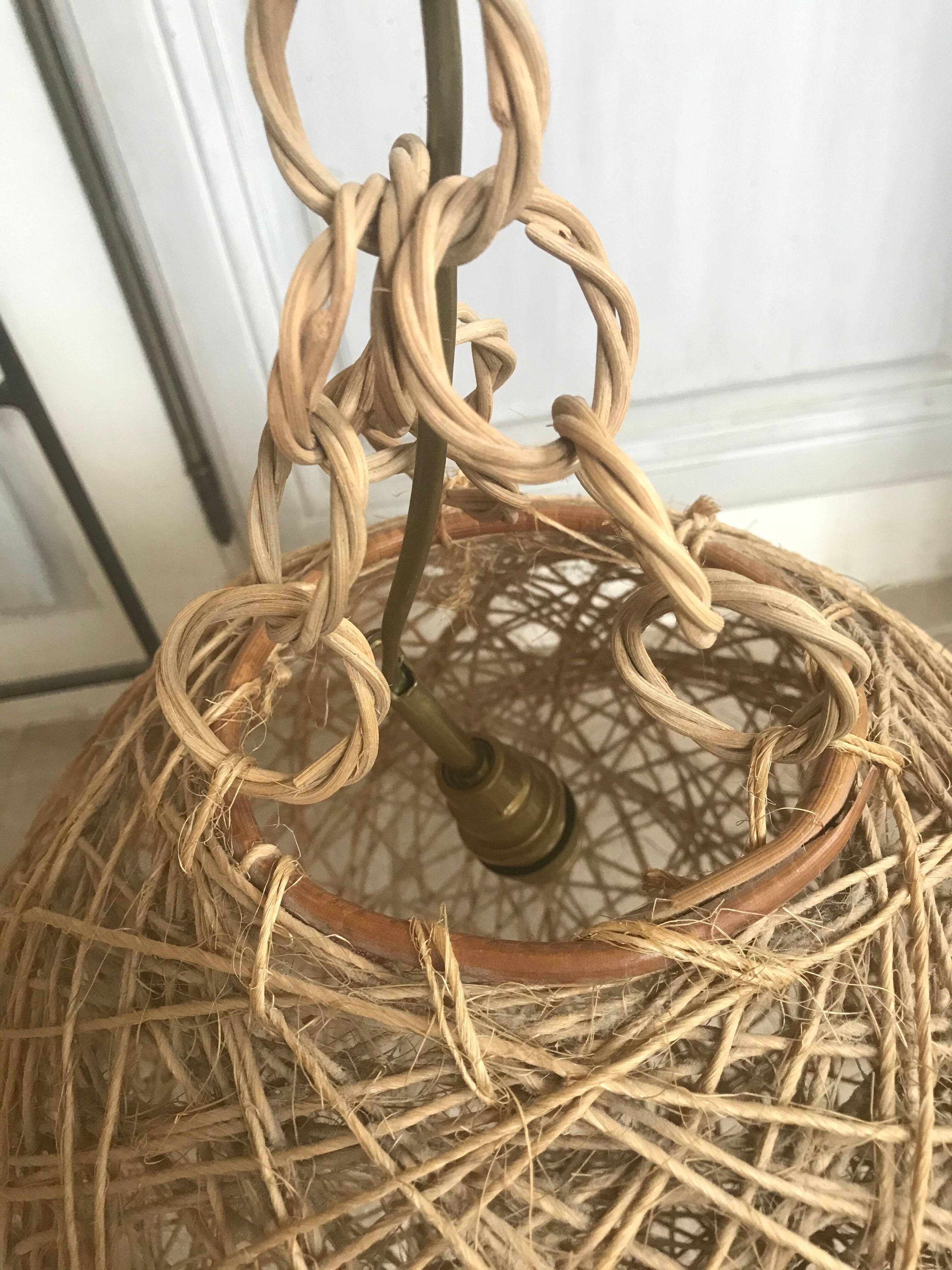 Vintage ball suspension rope and rattan