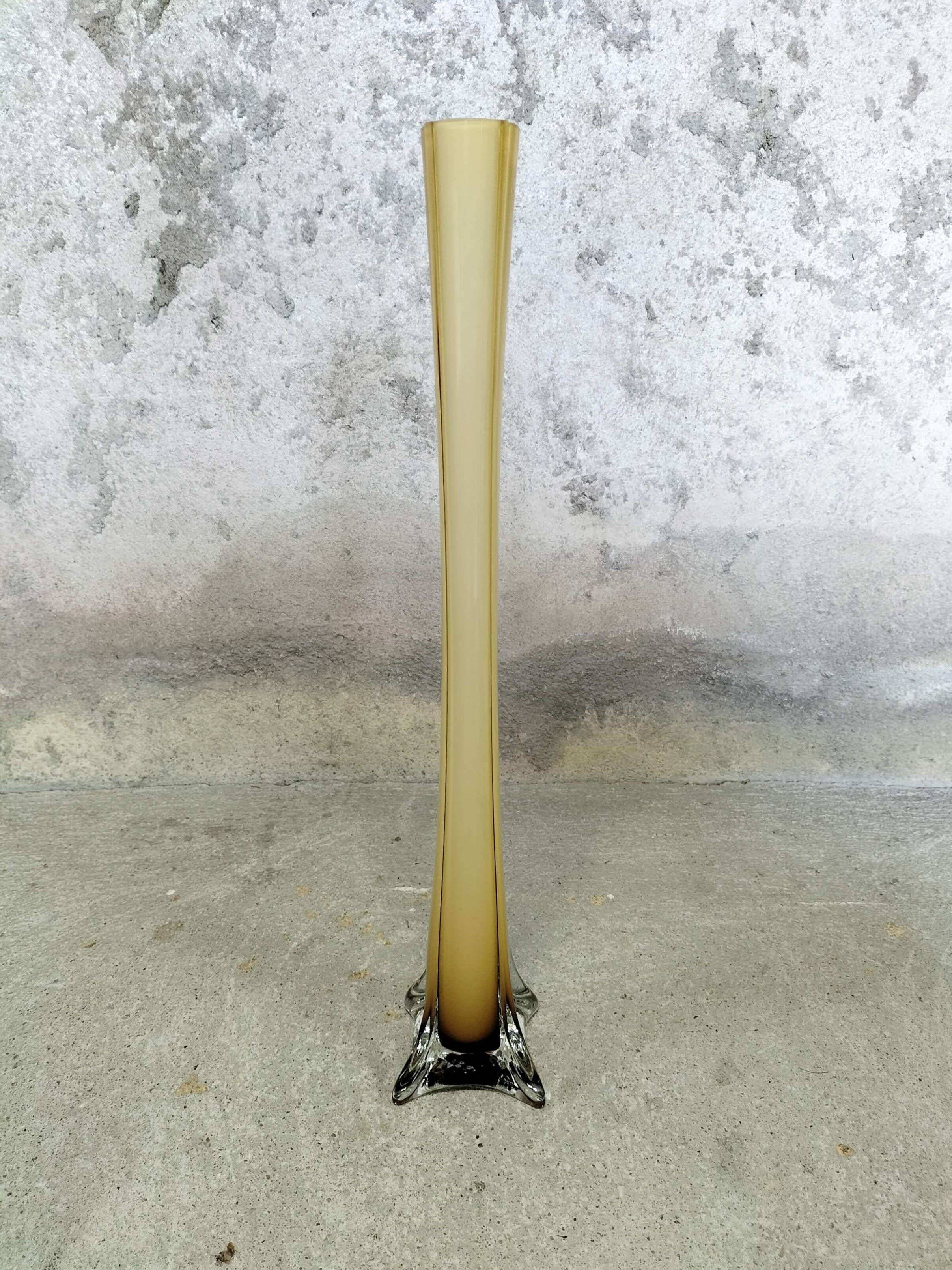 Large yellow soliflore vase